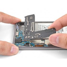Samsung Galaxy S10 + Замена динамика