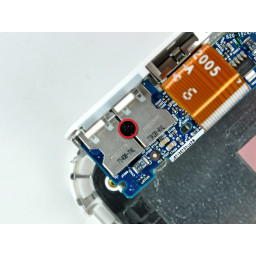 Mac mini Model A1176 Замена нижнего корпуса